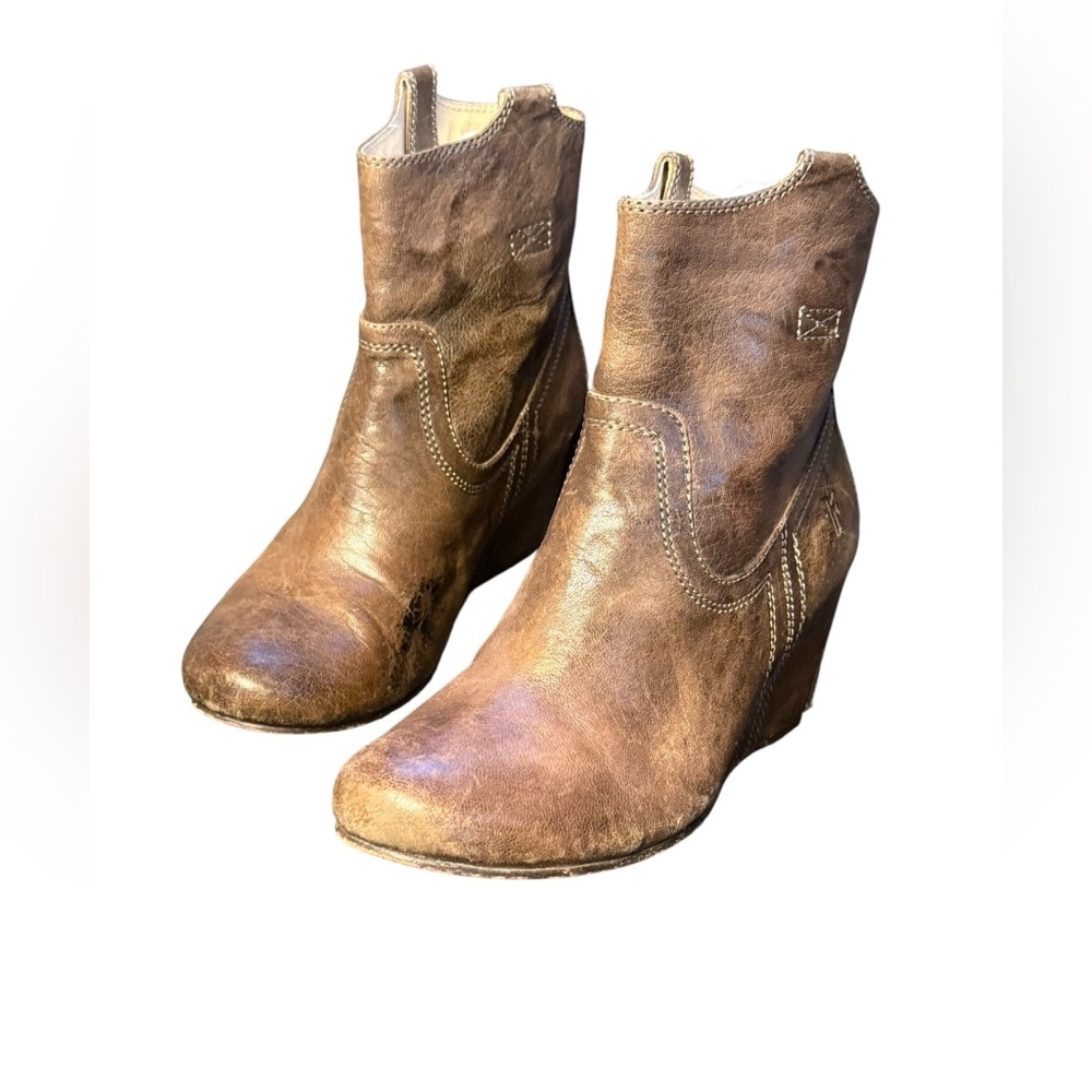Frye Carson Wedge Hidden Approx 3 Inch Heel Brown Distressed Boho Bootie 8M - Picture 2 of 16